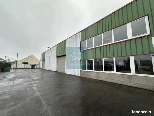 Local 1580 m² Feuquières-en-Vimeu