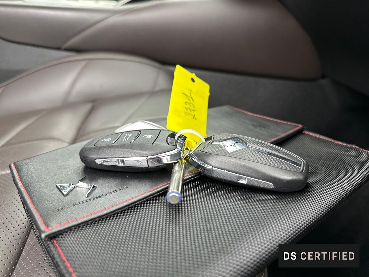 Ds Ds 4 hybride e-tense 225 eat8 la premiere — photo 34