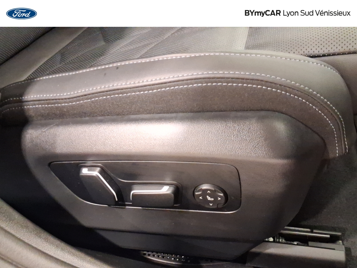 BMW Touring 520d xDrive 197 ch BVA8 — photo 26