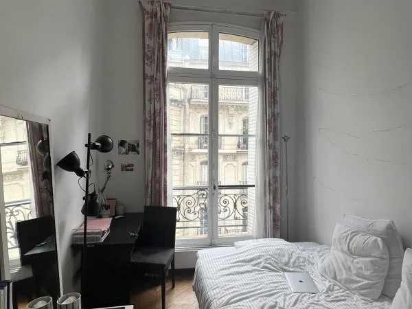 Loue chambre en colocation dans appartement