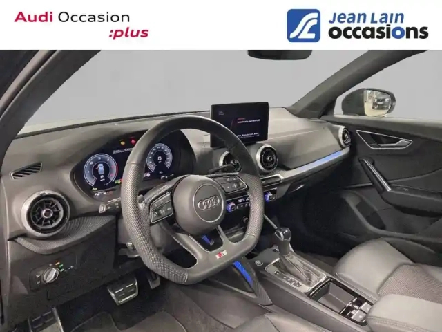 Audi Q2 35 tdi 150 s tronic 7 — photo 31