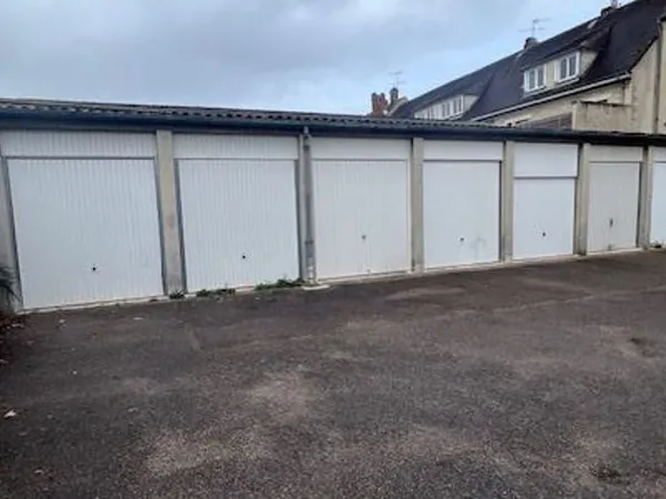Parking/Garage 15 m²