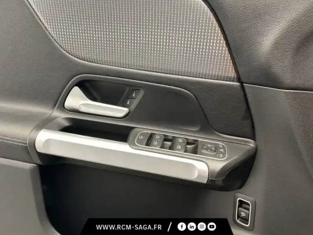 Mercedes Glb 200 progressive line — photo 43