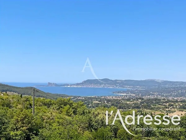 Maison 6 pièces 210 m²