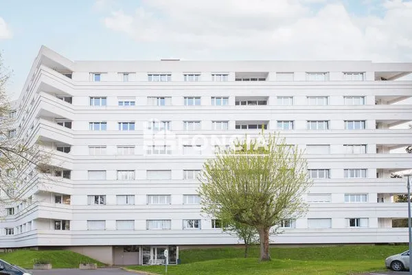 Appartement 4 pièces 77 m²