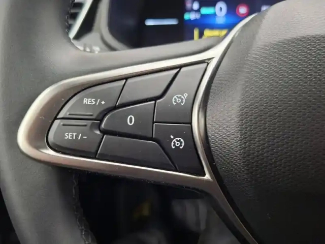 Renault Clio e-tech full hybrid 145 ch gsr2 — photo 36