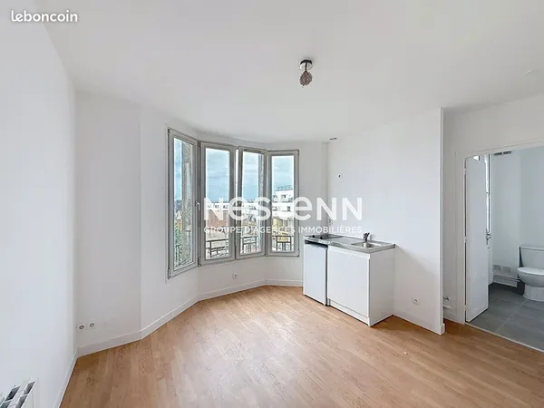 Studio 1 pièce 19 m²