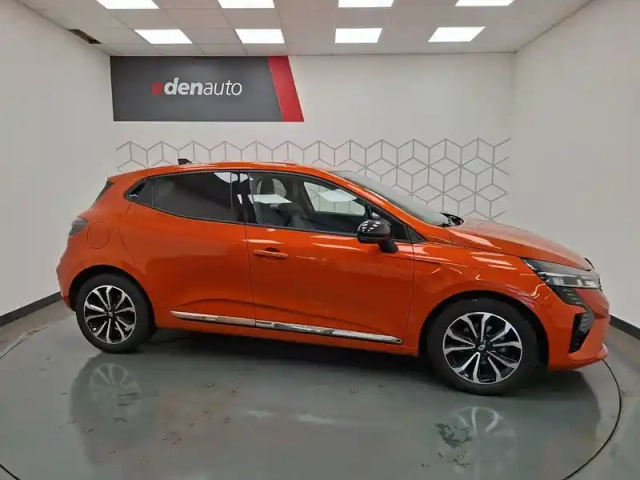 Renault Clio tce 90 ch gsr2 — photo 17