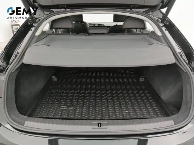 Audi Q3 sportback 35 tfsi 150 ch — photo 78