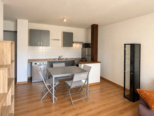 Appartement 4 pièces 77 m²