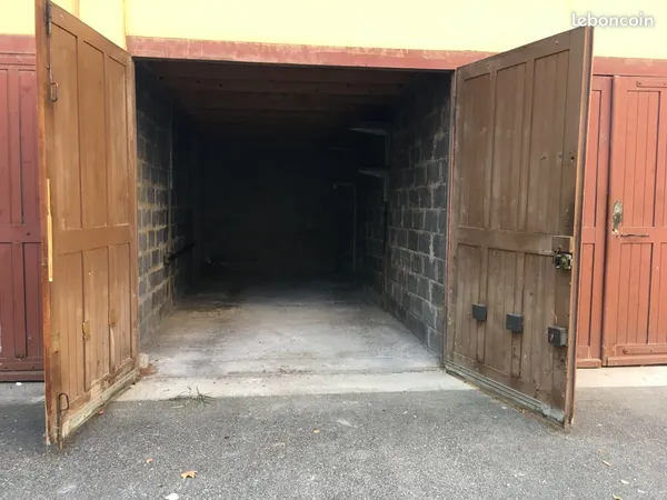 Grand Box utilitaire/camping-car/voiture Quartier Rancy