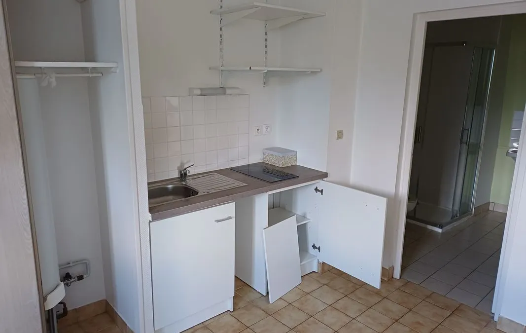 Photo 1