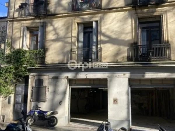 Local commercial 520 m²