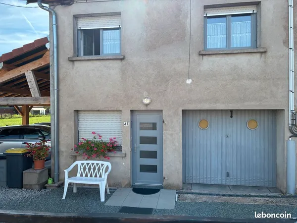 Appartement Lure F3 jardin abri voiture