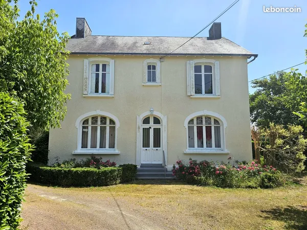 Propriété 9 pièces 217 m²