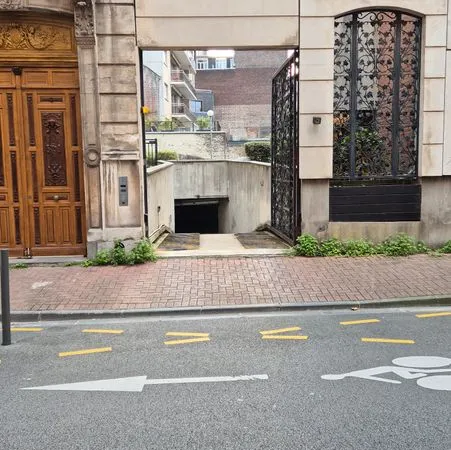 Emplacement de stationnement pour Auto