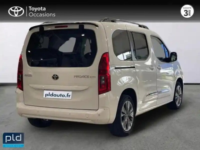 Toyota Proace city verso medium 1.5 100 d-4d design rc23 — photo 7