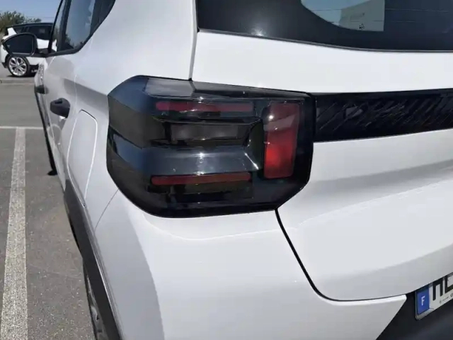 Citroën C3 turbo 100 ch manuelle — photo 17