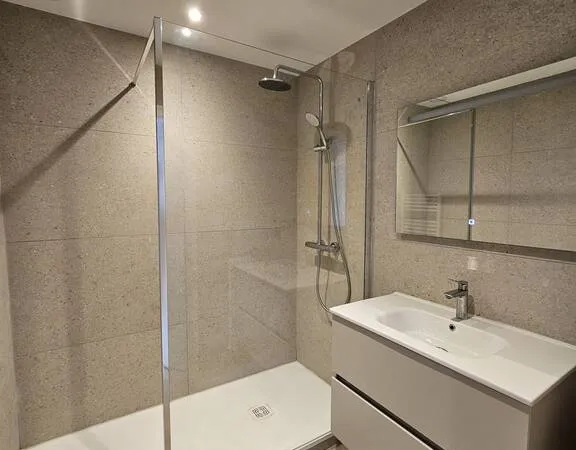 Appartement 3 pièces 77 m²
