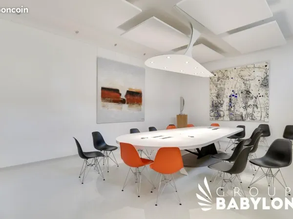 Bureaux 467 m²