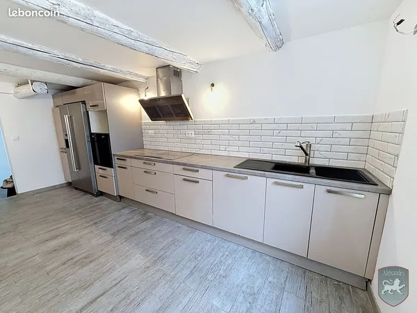 Maison 9 pièces 189 m²