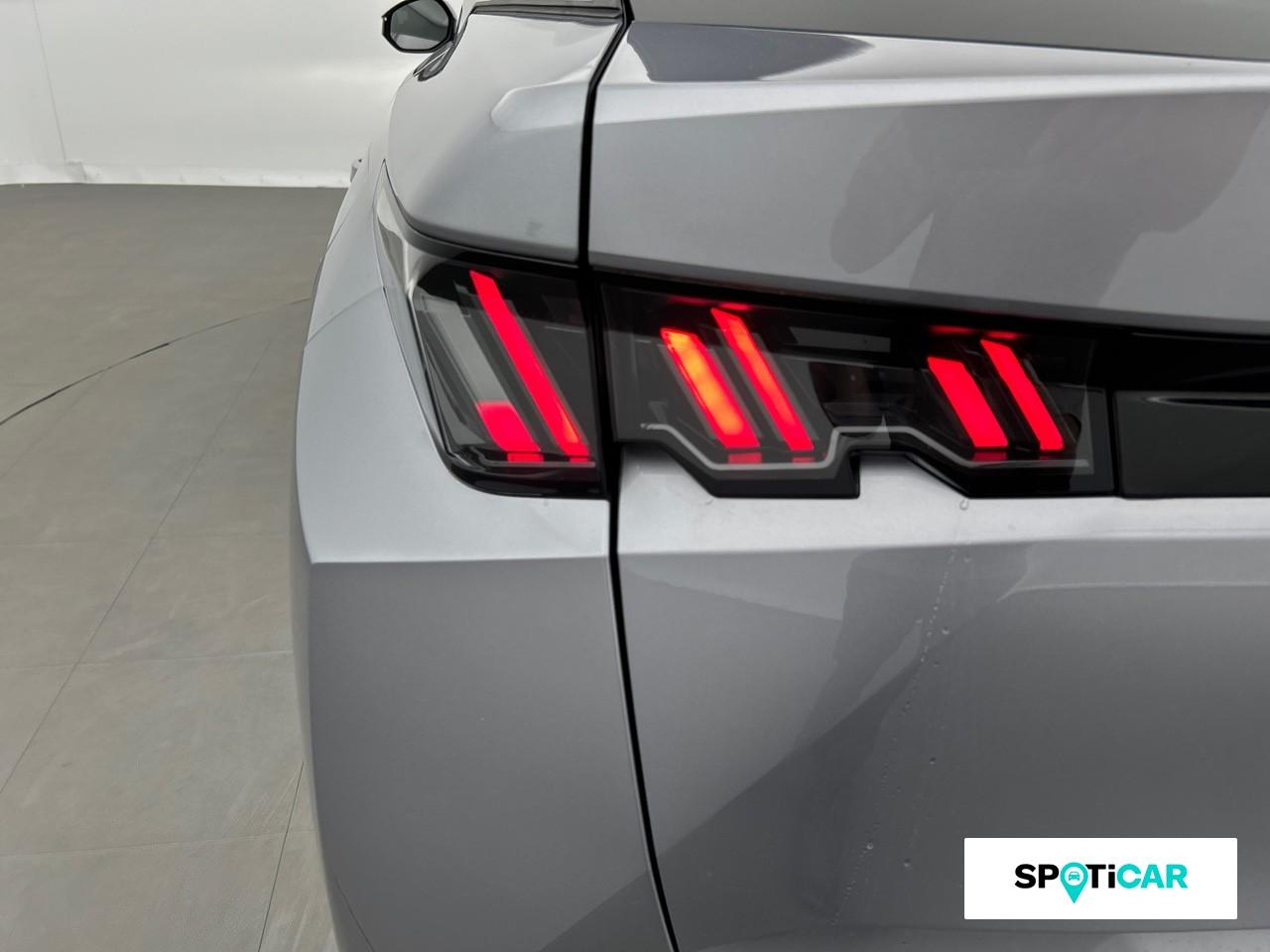 Peugeot 3008 electrique 210 ch 73 kwh allure — photo 17