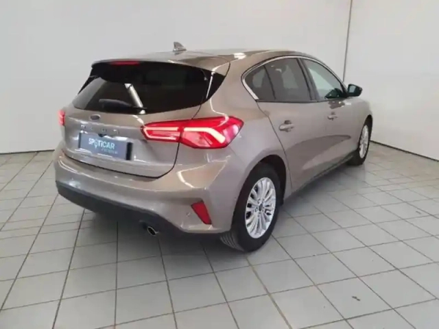 Ford Focus 1.0 ecoboost 125ch titanium 97g — photo 5