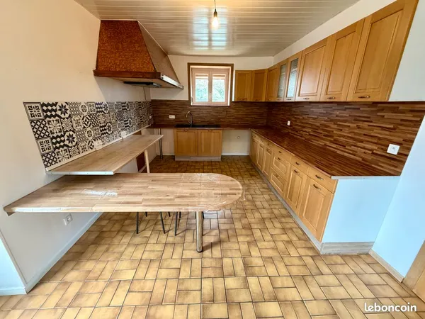 Maison familiale - Bogny-sur-Meuse (Ardennes)