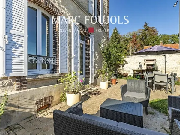Maison 6 pièces 162 m²