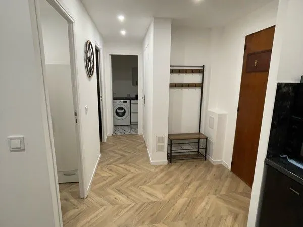F3 location cannes