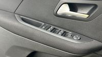 Peugeot 208 1.2 PureTech 100ch S&S Active — photo 19
