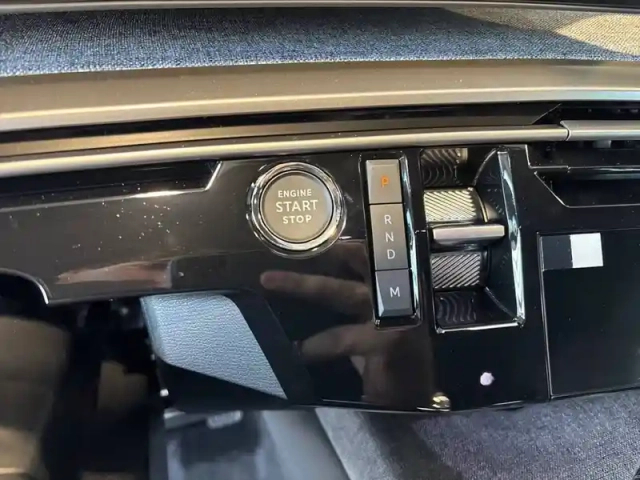 Peugeot 5008 hybrid 145 e-dcs6 — photo 37