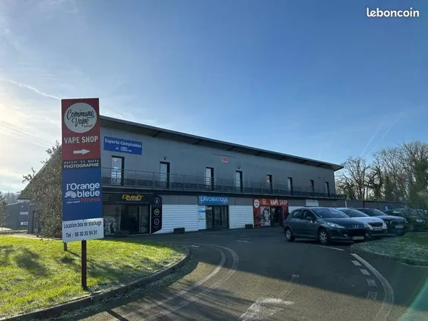 Garde-meuble / box / emplacement de stockage de 1 à 15 M2 Lanvollon et Yvias