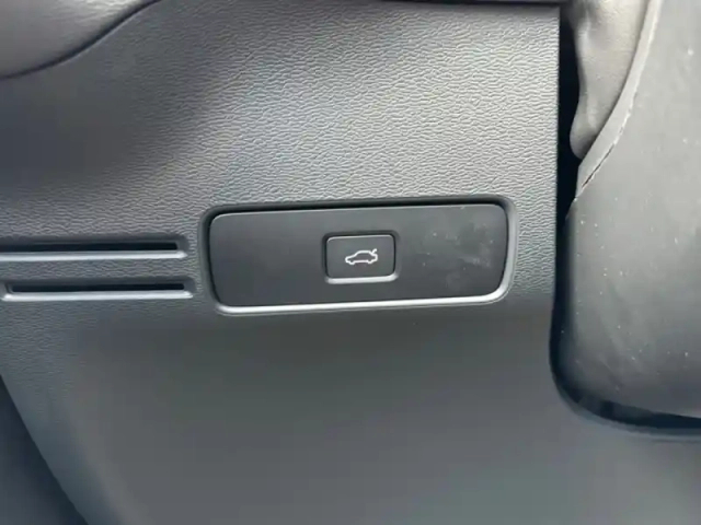 Volvo Ex40 single extended range 252ch plus — photo 15