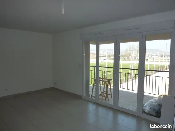 Appartement F2 50m2 - terrasse et parking