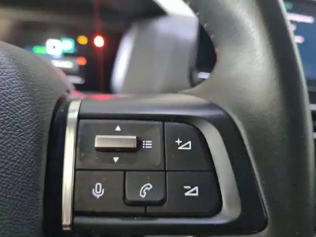 Citroën C4 e- 136 ch automatique — photo 48