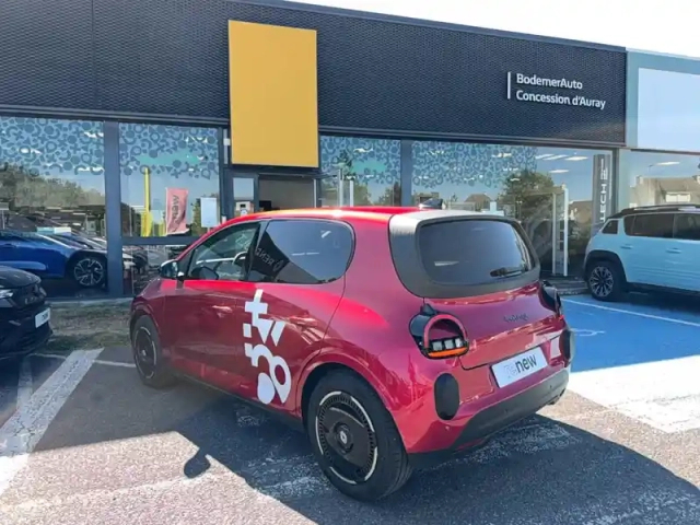Renault Twingo e-tech electrique 80 ch autonomie urbaine — photo 18
