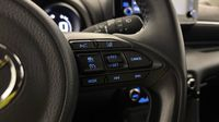 Toyota Yaris 116h Design 5p MY22 — photo 25