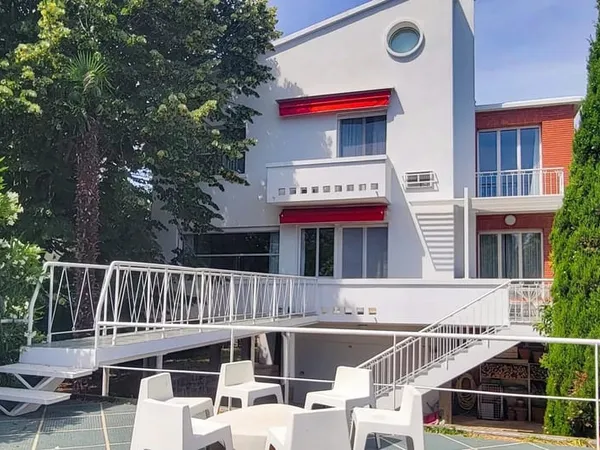 Toulouse - Bord De Garonne, Maison D'architecte Des Annees 1950