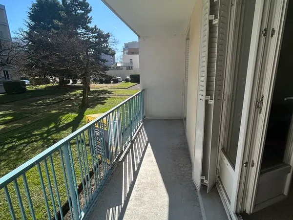 T2 BIS proche CAMPUS