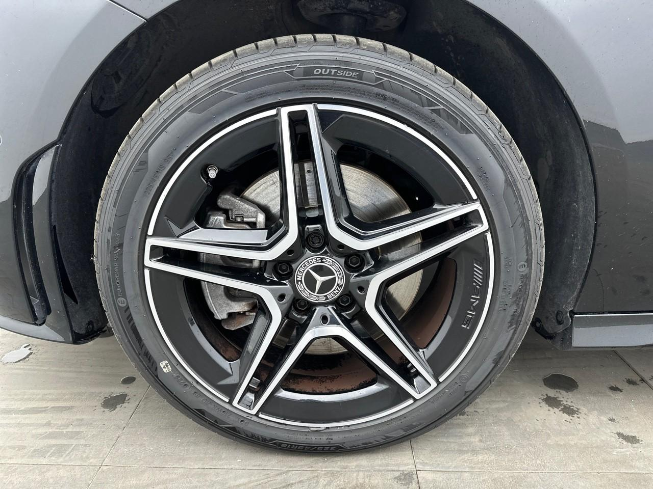 Mercedes Cla shooting brake 250 e 8g-dct amg line — photo 14
