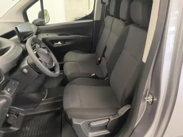 Peugeot Partner m diesel 130ch automatique pack premium connect — photo 7
