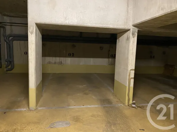 Parking 12 m²