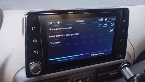 Peugeot Rifter 1.5 BlueHDi 130 - Allure – 2019 – 95002 km – Diesel – Boîte Manuelle — photo 9