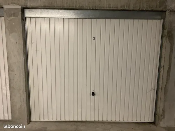 Garage/box 8 m² Saint Pryve Saint Mesmin