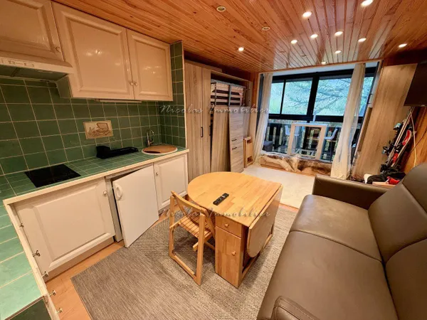 Studio 1 pièce 21 m²