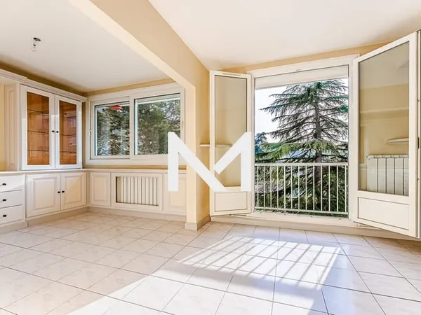 Appartement 4 pièces 72 m²