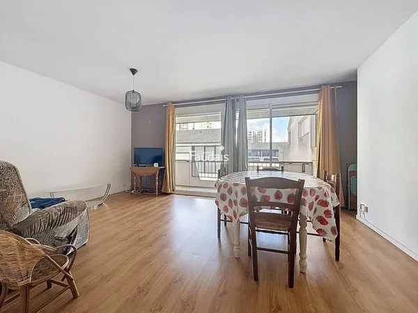 Appartement 5 pièces 86 m²