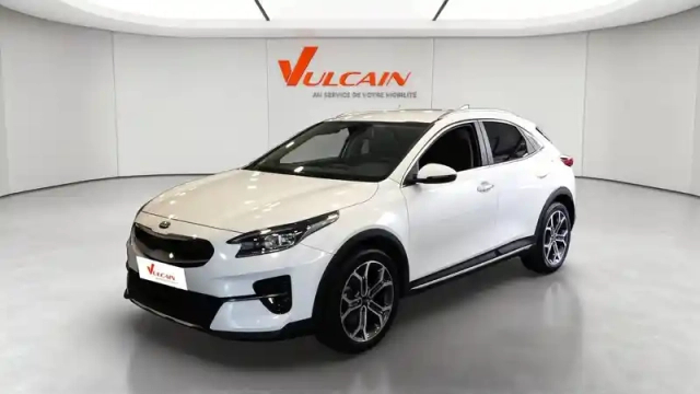 Kia Xceed 1.6 crdi 136 ch mhev dct7 — photo 2
