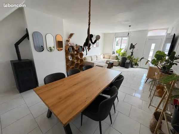 Maison 4 pièces 94 m²